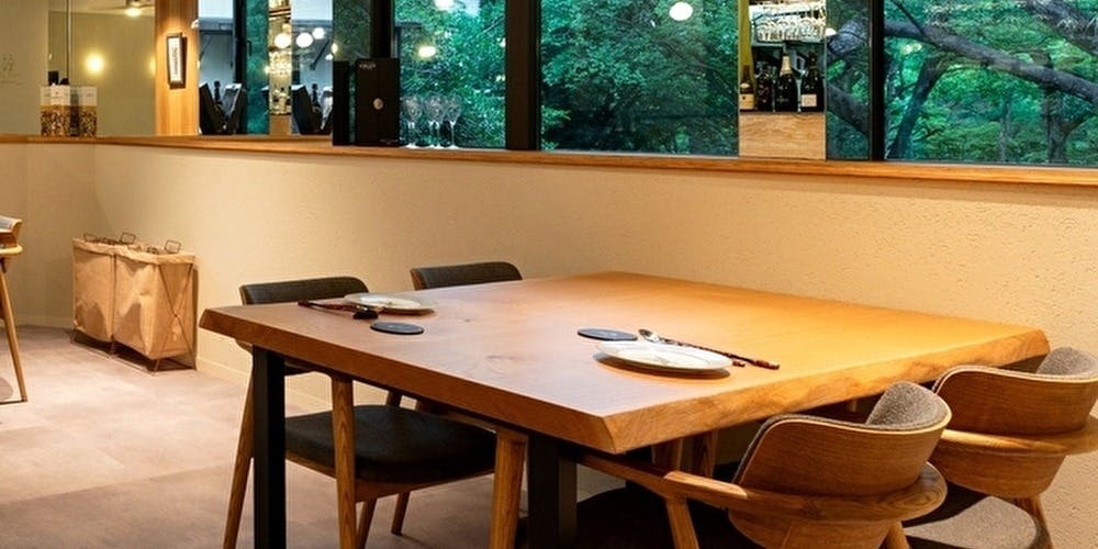 トゥ・ラ・ジョア イズム セカンド  鶴舞公園店 - 画像1