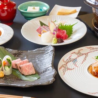 旬の食材を活かしたおまかせコース