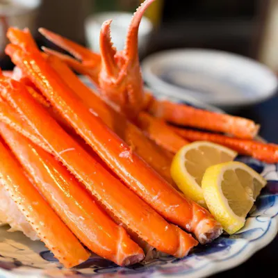 三種の蟹を心ゆくまで堪能する贅沢コース
