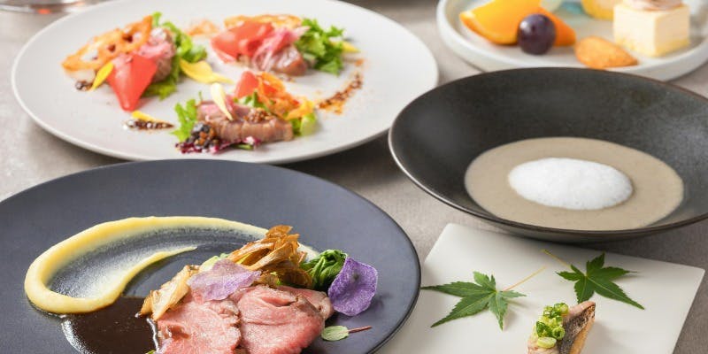 【LUNCH】レコンパンスコース【選べるメイン・ワゴンデザート食べ放題】（10/1～12/14）