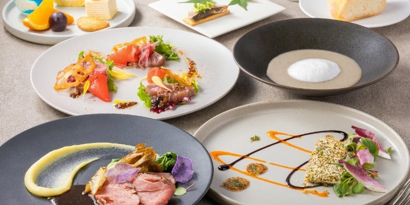 【LUNCH】シェフズスペシャルコース【お肉とお魚のWメイン・ワゴンデザート食べ放題】（10/1～12/14）