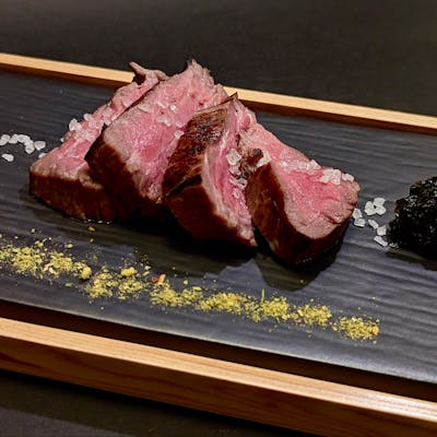 沖縄の恵みを世界の技法で一皿に