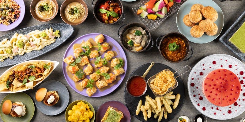 【ディナーブッフェ】地元の食材を活かした種類豊富なブッフェをご用意しております。＋フリーフロー