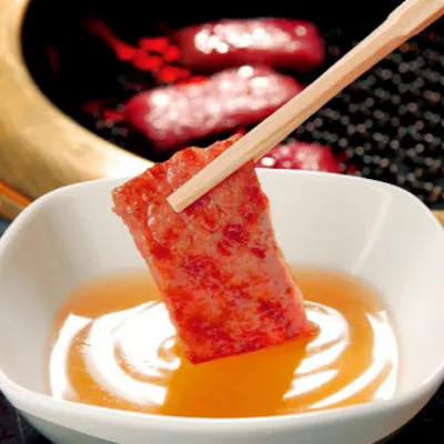 創業当時より変わらない秘伝のつけたれで味わう焼肉