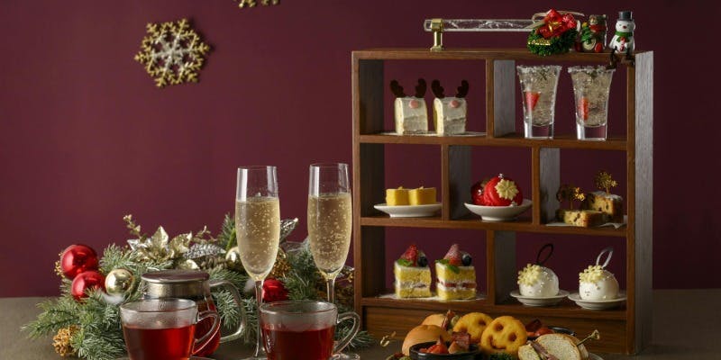 【クリスマスアフタヌーンティー2025】KUSMI TEAなどドリンクフリーフロー（12/1～12/22）