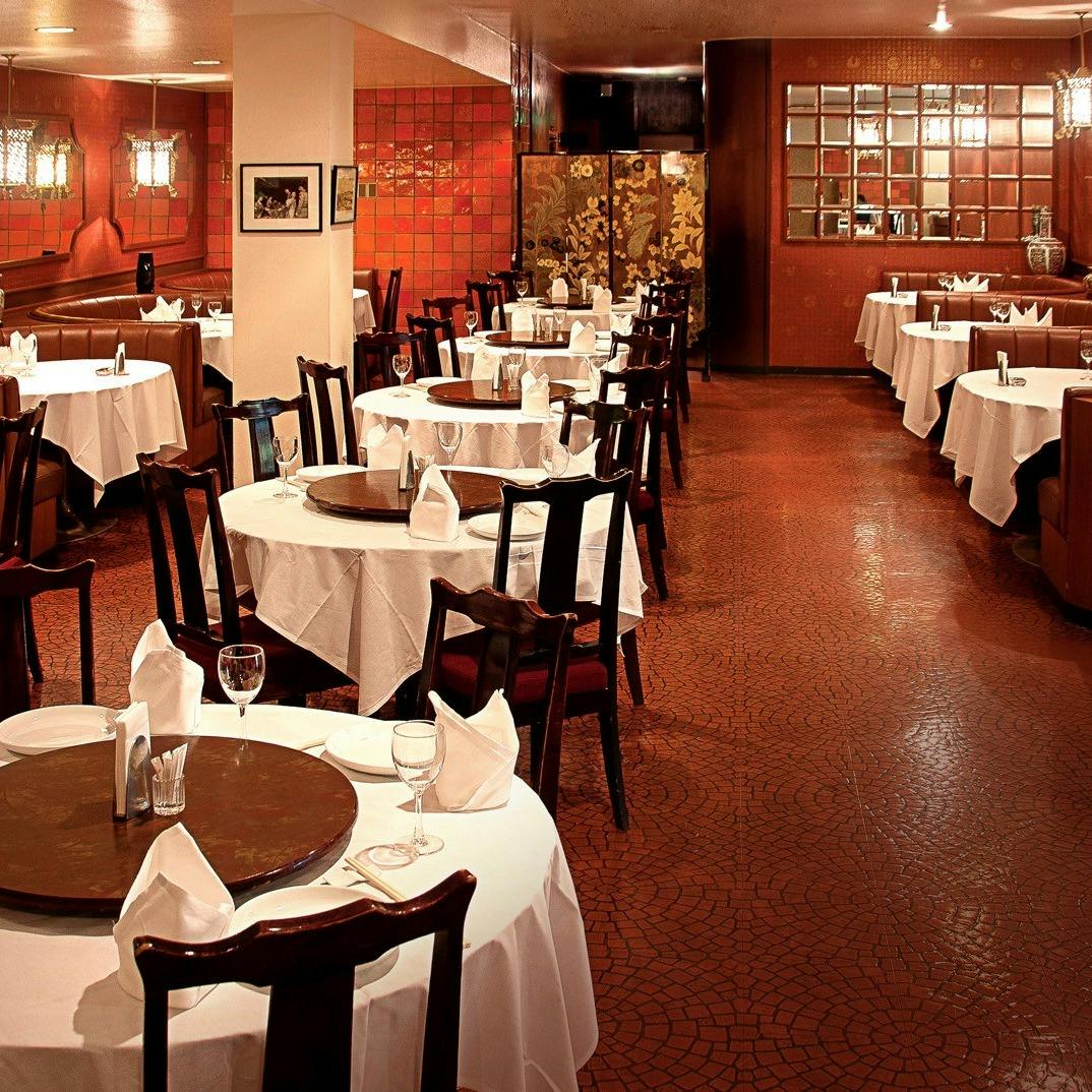 落ち着いた雰囲気の店内で特別な時間を