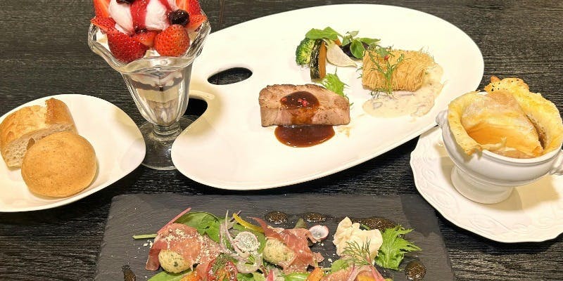 【MoeGiKURiYA】魚＆肉のダブルメインと特製イチゴパフェ