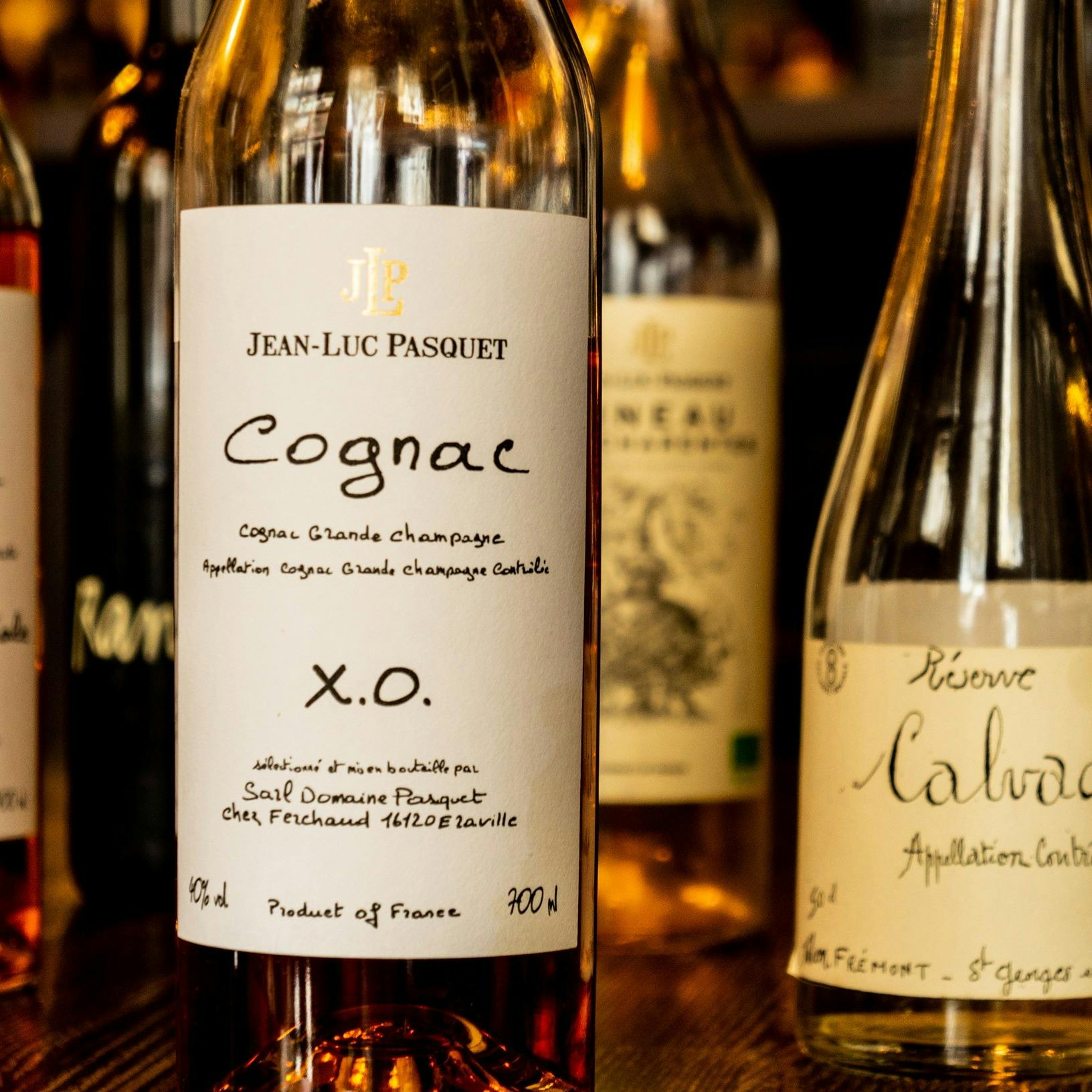 落ち着いた雰囲気の店内