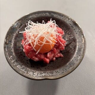 黒毛和牛の鮮度を存分に活かしたタタキ・カルパッチョは必食