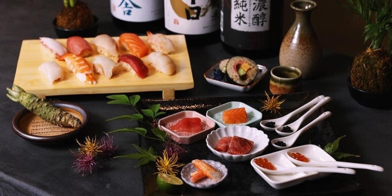 欲張り3種類の寿司体験コースと、職人の実演ショー（日本茶＆お水/無料）（13：30開始）