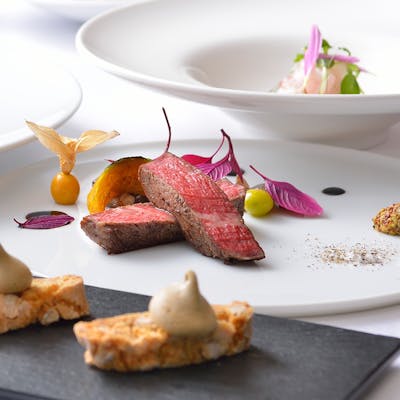 地元食材を活かした季節のメニュー