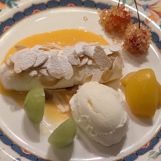 豊富なワインリストで料理とのマリアージュを