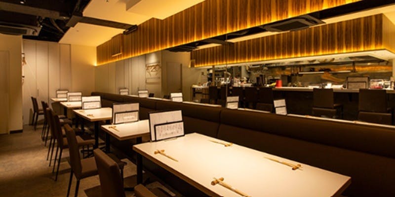 【2時間飲み放題付き】花　四季折々の食材を活かした大将自慢の一品を贅沢に味わう