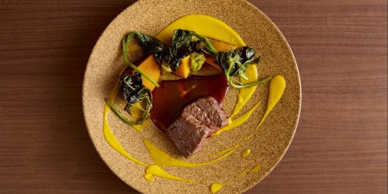 【7,700円コース】メニューは月替わり。季節のクラッシックなフレンチを気軽に楽しむ