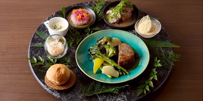 【4235円】季節のランチプレート　牛フィレ肉のロティー