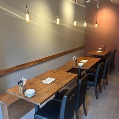 駅近のお洒落なモダン居酒屋。お一人様から各種宴会まで対応