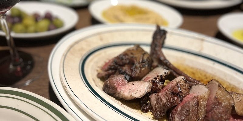 【国産ウイスキー.ジン.ワイン2時間飲放題付】和牛炭焼きステーキと鹿児島黒豚をメインで！　肉バルコース