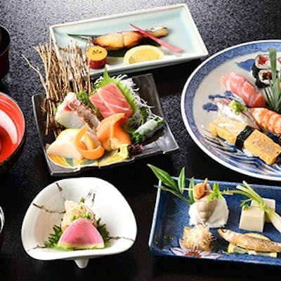 旬の味覚を堪能する特別な会席コース