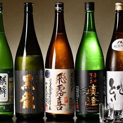希少な日本酒を含む多彩なドリンク