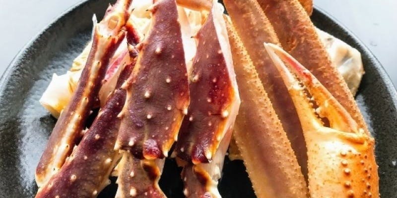 【特選LOJI 焼きタラバガニコース】選べる「黒毛和牛のステーキ」も味わえる！特別な日に！