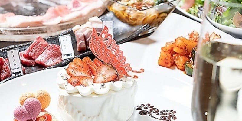 特製ケーキで祝う華やぎの記念日コース　全7品＋乾杯ドリンク/特製ミニケーキ付