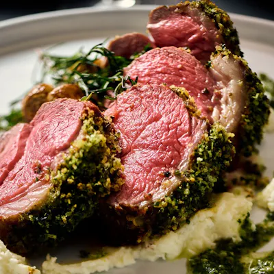 仔羊の香草パン粉焼き