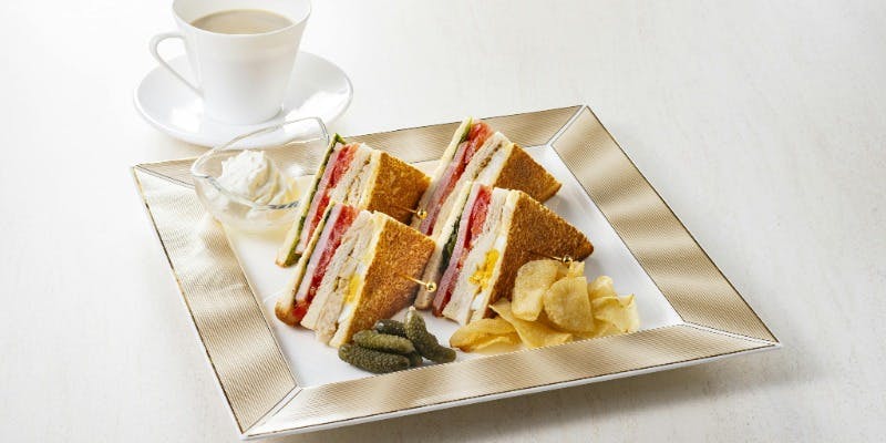 【ランチセット】アメリカンクラブハウスサンドウィッチ＆セットドリンク付（11時～15時限定）