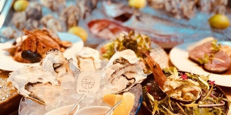 生牡蠣、淡路牛、ずわい蟹、ウニが楽しめるビストロKAIのディナーコース 全10品