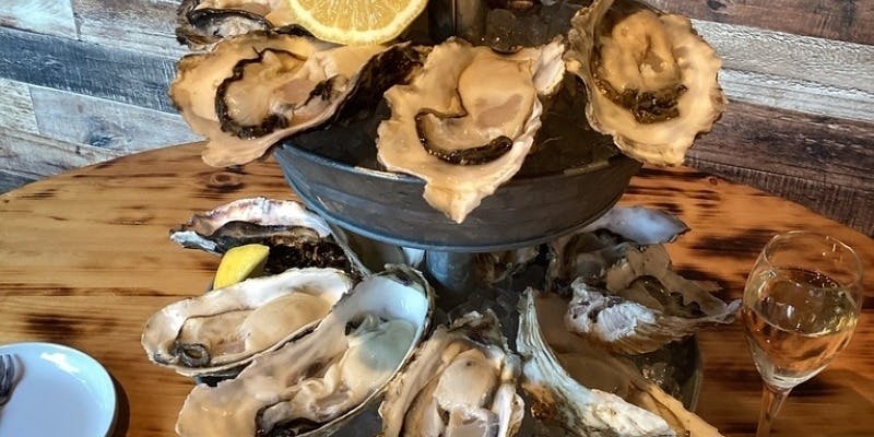 牡蠣好きさんのための牡蠣尽くしオイスターツリーコース 全9品（平日限定）