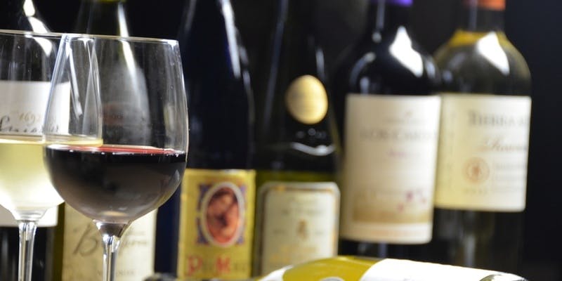 乾杯スパークリングワイン・ロールケーキ付！「誕生日・記念日コース」