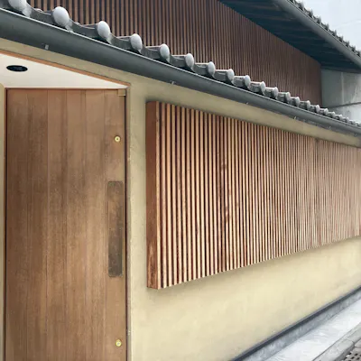 落ち着いた雰囲気の隠れ家空間