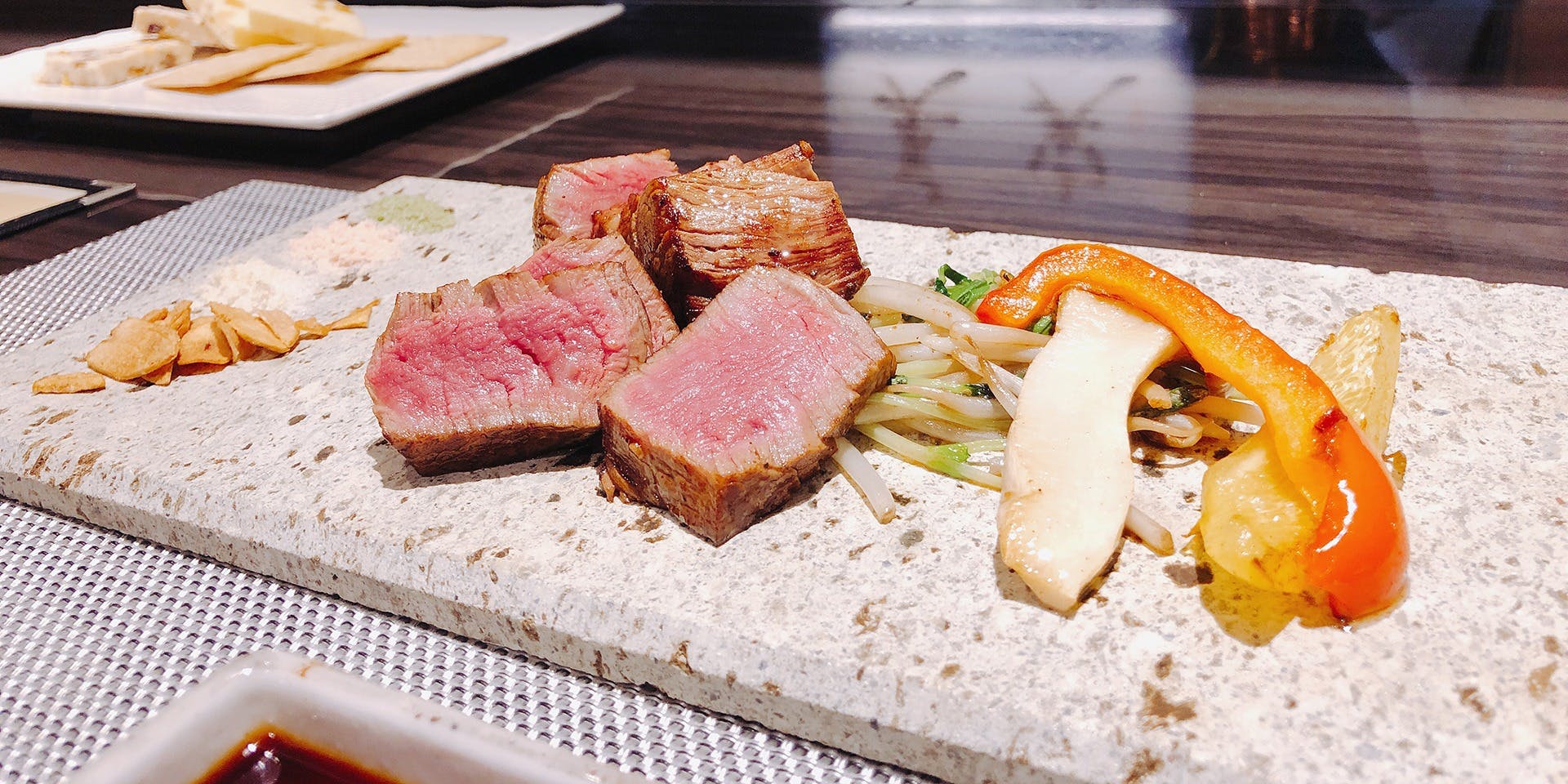 鉄板ステーキダイニング 美実 - 画像3