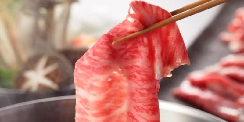 和牛霜降すき焼き食べ飲み放題2時間！今日はリッチに！和牛霜降りサーロインですき焼きを！8980円→7980円