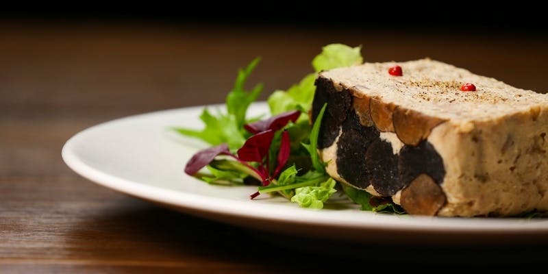 【技コース】前菜から魚料理に肉料理、パスタやデザートまで楽しめる充実プラン＋2時間飲み放題付き