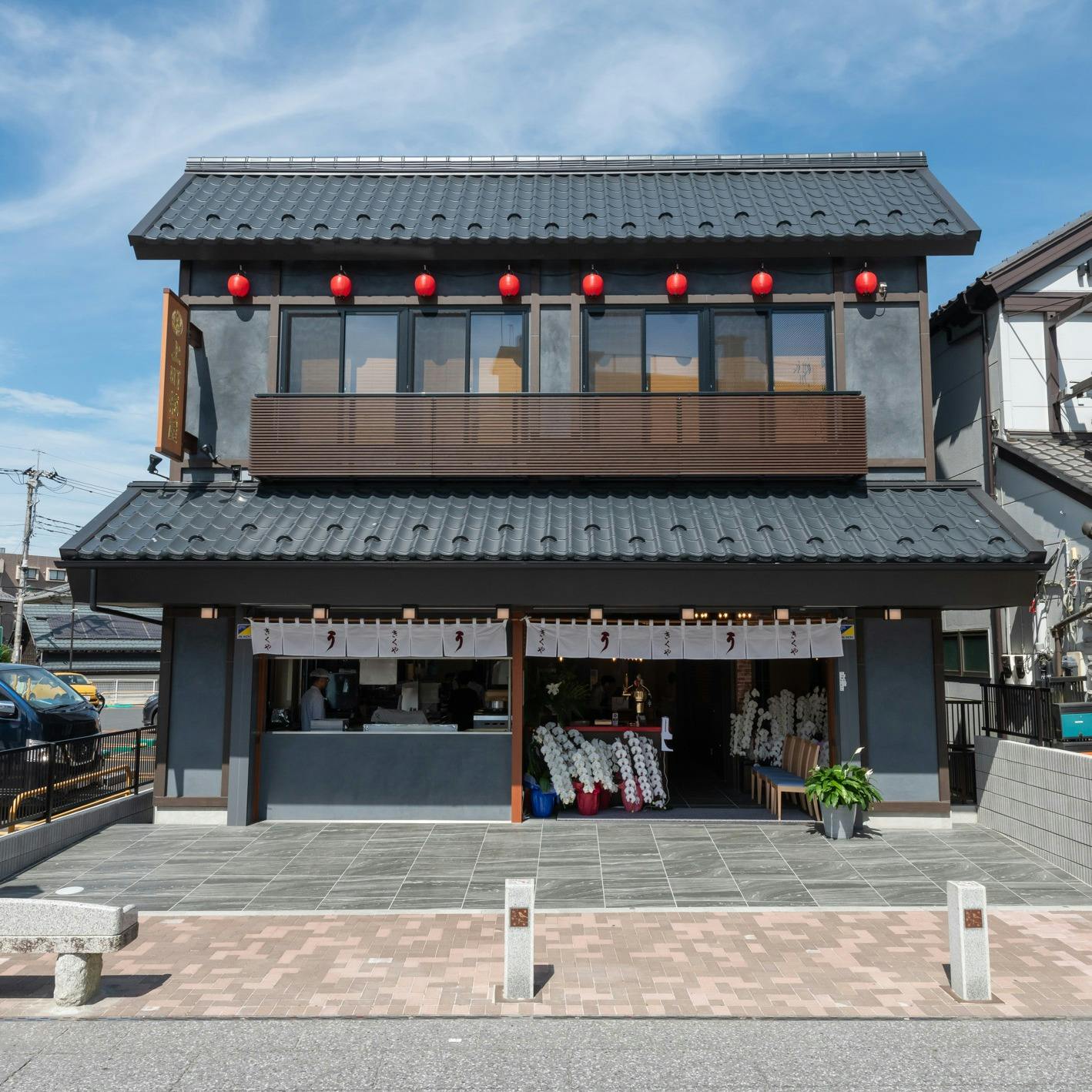 成田駅から徒歩圏内の好立地