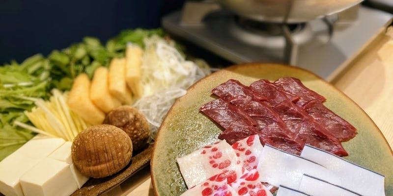 【鯨のハリハリ鍋コース】4種の部位と美味しい出汁を愉しめる鍋コース