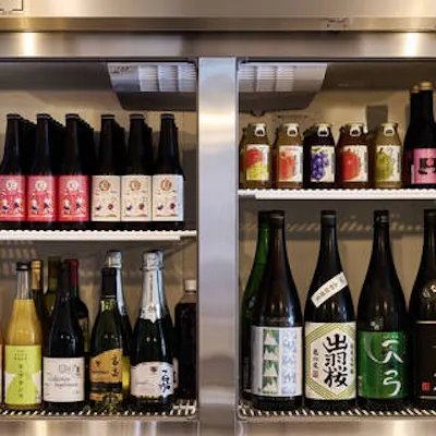 山形県産の日本酒、ワイン、クラフトビールを多数ご用意