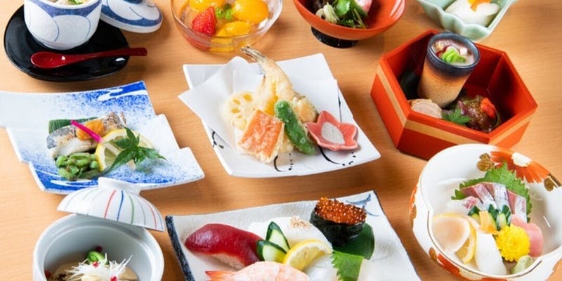 店主おまかせコース　13,000円　（伊勢海老刺身・鮑ステーキ含む）