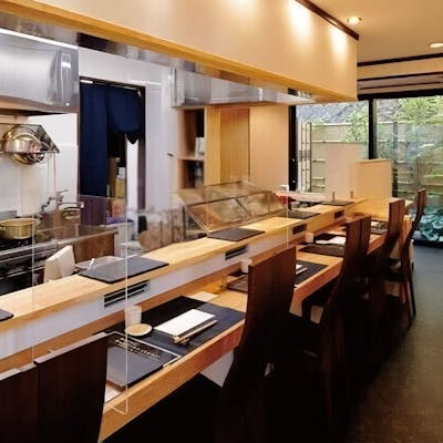 都会的な洗練と、田舎の静けさが融合する特別な空間