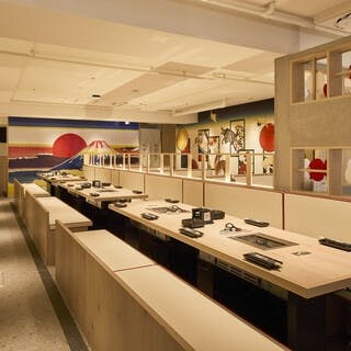 多彩なシーンに寄り添う、洗練された空間とおもてなし。