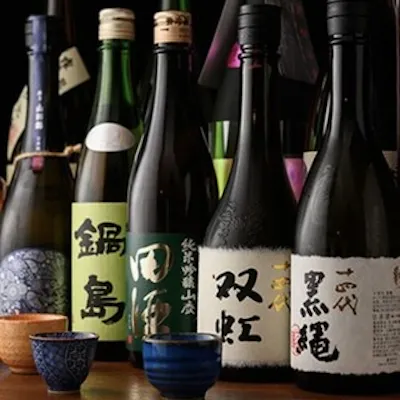 希少な日本酒と多彩なドリンクを堪能