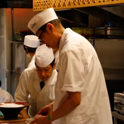 有名店で料理長を歴任した凄腕料理人がせいぞろい!