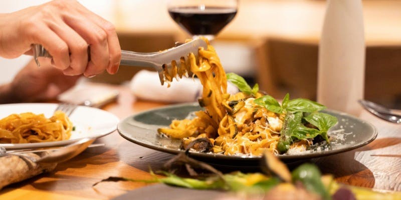 ディナー　ショートコース　プリモピアットとメインディッシュを選べるコース　6品