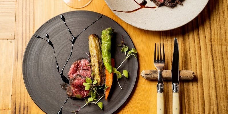 ディナー　スペシャリティースペシャリティーコース　坪内シェフの世界観が最も楽しめるコース　10品