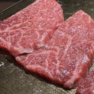 厳選された黒毛和牛の極上コース