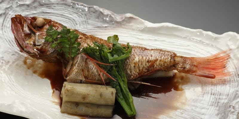 【特選水軍コース】  季節の鮮魚と旬菜を味わえる季節限定のコース内容 全9品