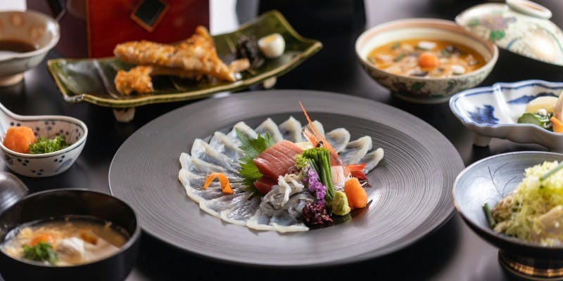 ご夕食コース【期間限定】天然とらふぐ会席　～下関産の天然とらふぐを使用したふぐ尽くし会席～