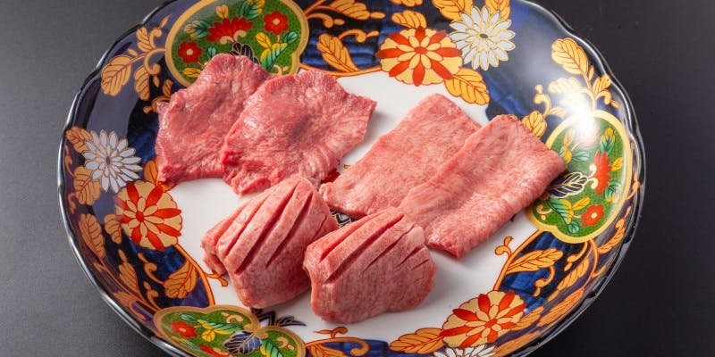 【席のみ予約】精肉卸の直営店！上品質なお肉を中心にバラエティに富んだ品ぞろえです！