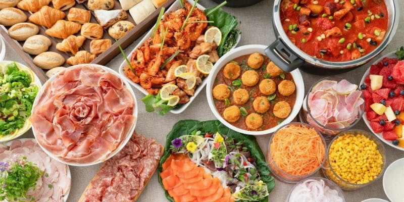 【アンティパストが食べ放題のイタリアンビュッフェ】ドリンクバー、パン食べ放題付き