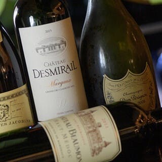 ワインセラー完備！お肉に合う絶品ワインを提供